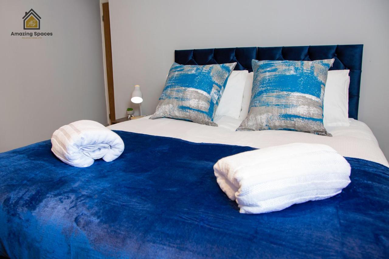 City Centre 2 Bed Flat Sleeps 3 For Work And Leisure With Free Wifi By Amazing Spaces Relocations Ltd Уоррингтон Экстерьер фото